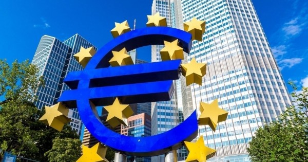 ECB Valdančiosios tarybos sprendimai dėl pinigų politikos